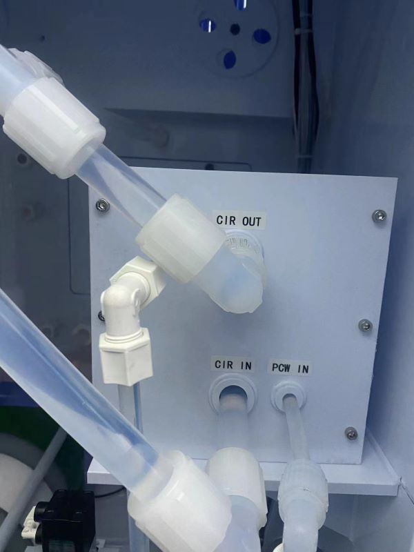 电子冷热器